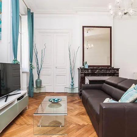 De Ville Hyper Centre * Тулуза
